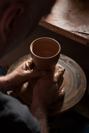 Initiation au tournage : plongez dans l'univers de la poterie<br>18, 19 et 20 septembre 2026